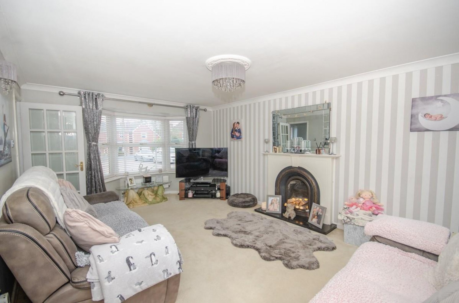 Heathfields, Downend, Bristol, BS16 6HT