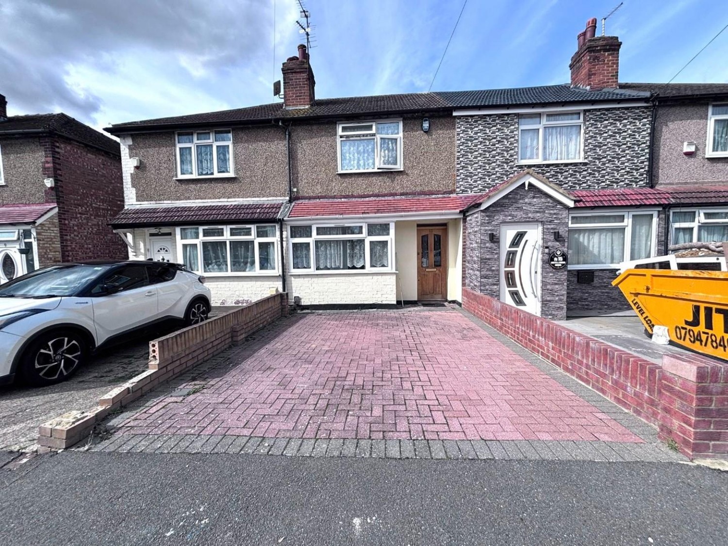 Warwick Crescent, Hayes, UB4 8RE