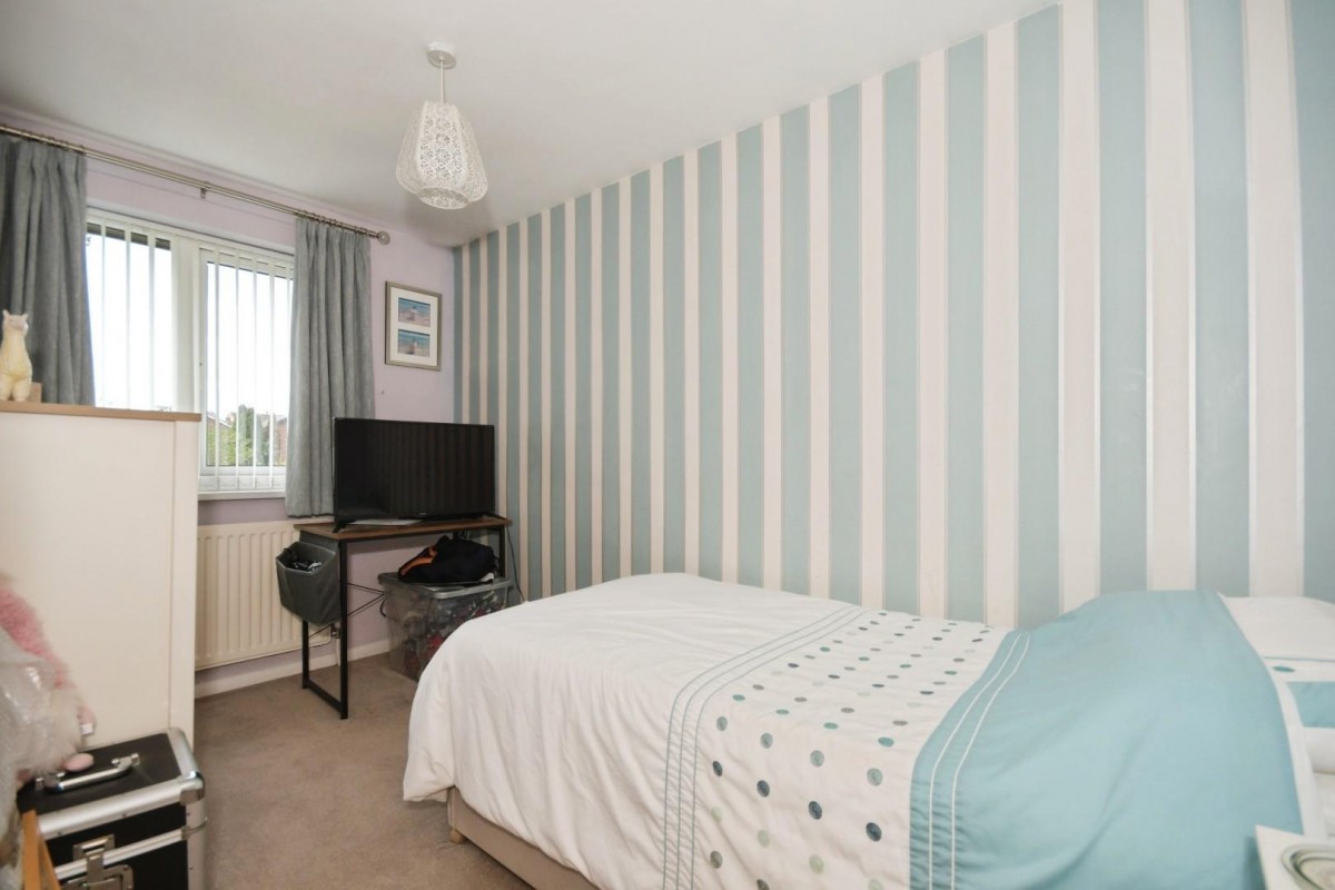 Durham Avenue, Grassmoor, Chesterfield, S42 5DL