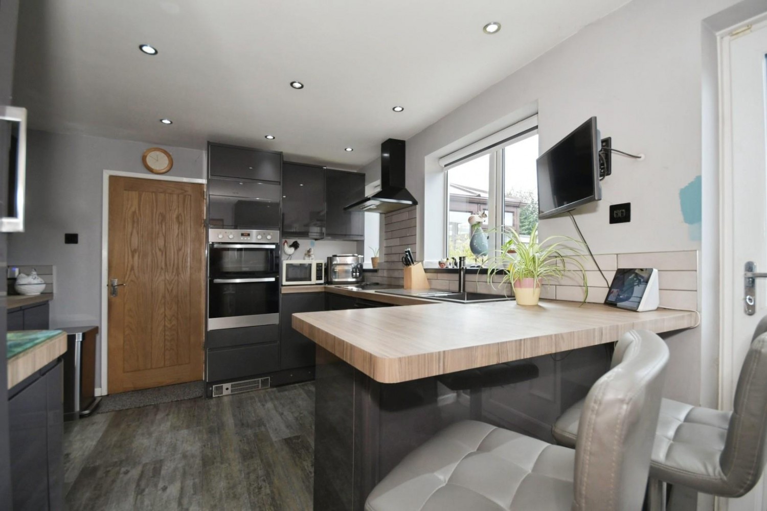 Durham Avenue, Grassmoor, Chesterfield, S42 5DL