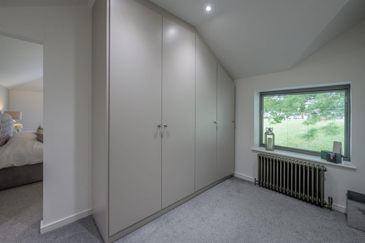 Cot Lane, Kingswinford, DY6 9SB