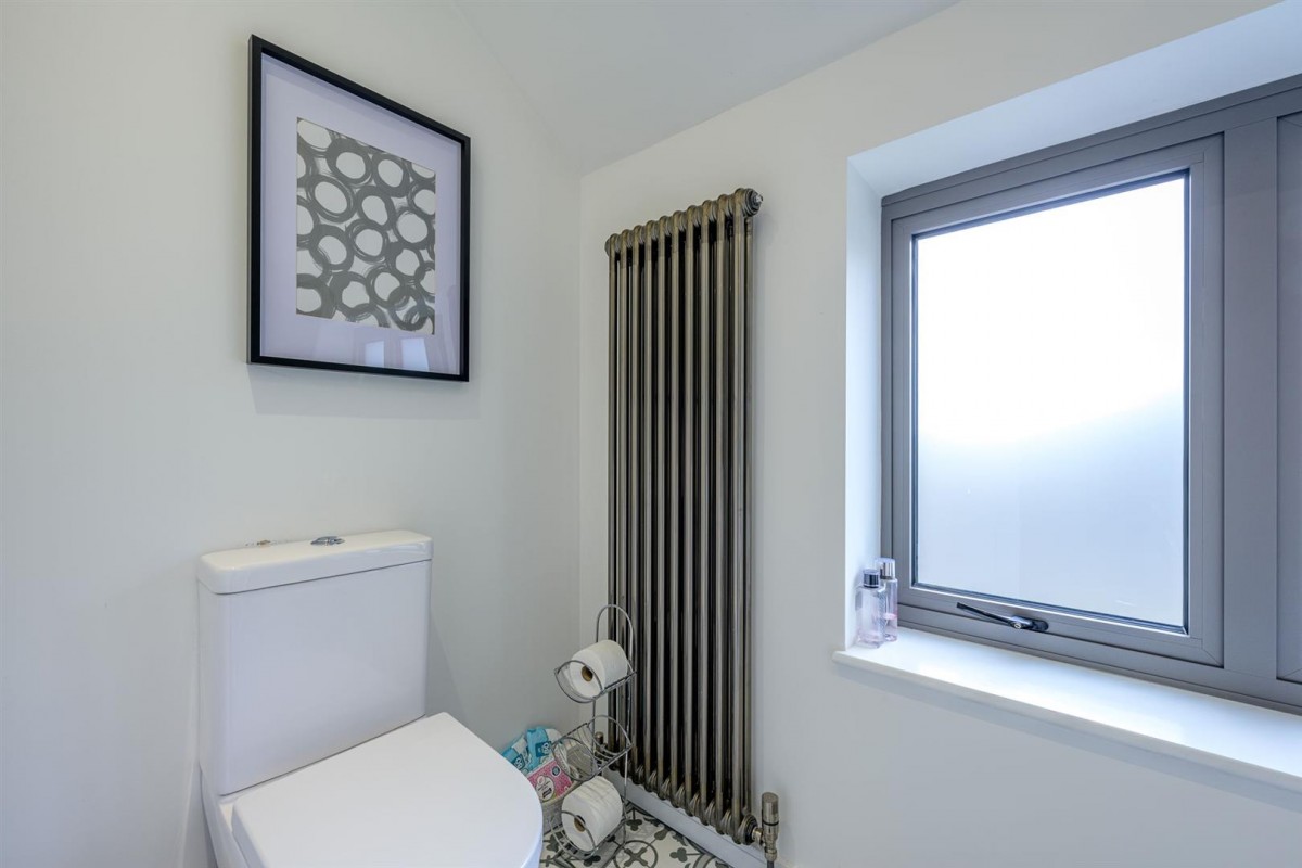 Cot Lane, Kingswinford, DY6 9SB