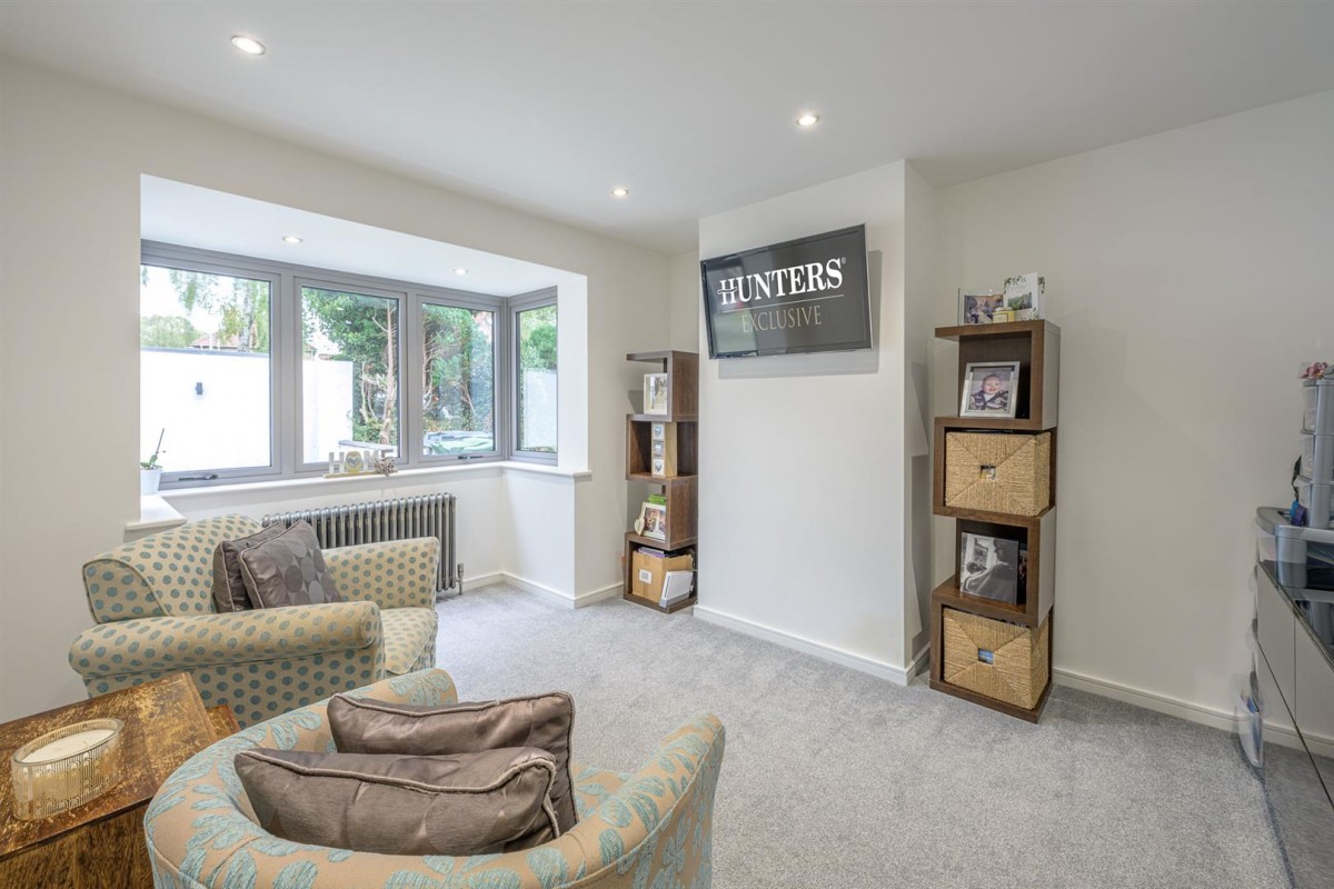 Cot Lane, Kingswinford, DY6 9SB