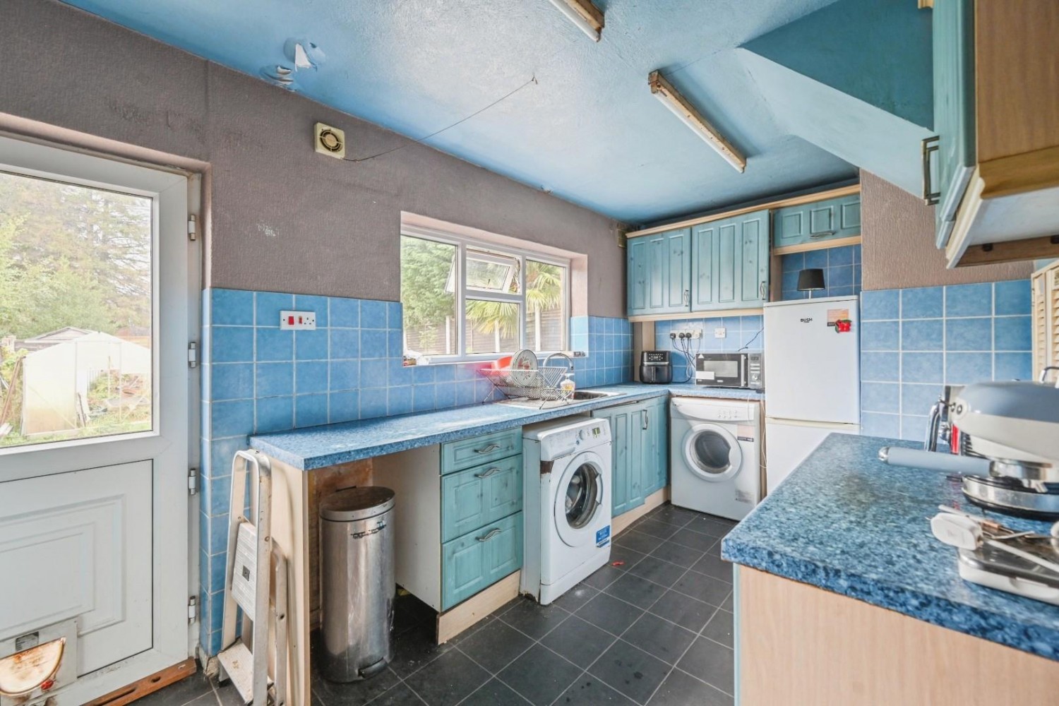 Dimbles Lane, Lichfield