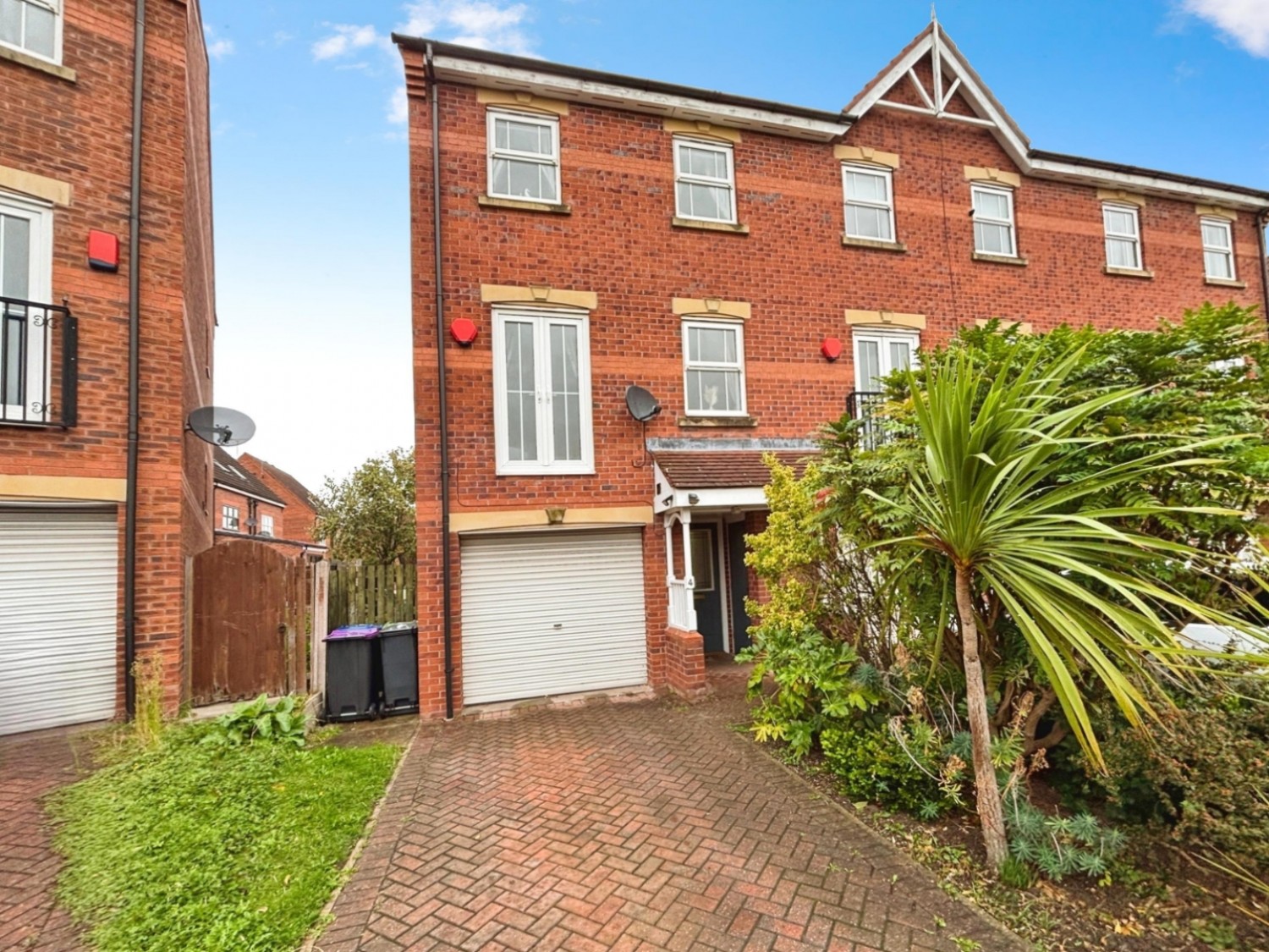 The Alders, Gainsborough