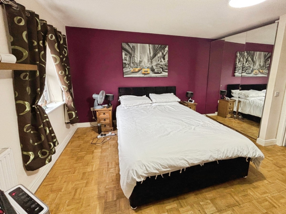 The Alders, Gainsborough