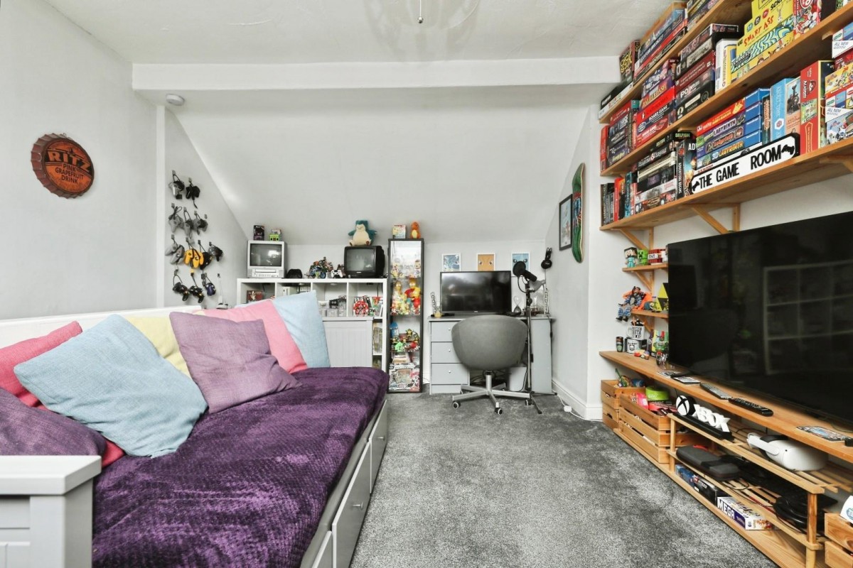 Olive Grove Road, Heeley, Sheffield, S2 3GD