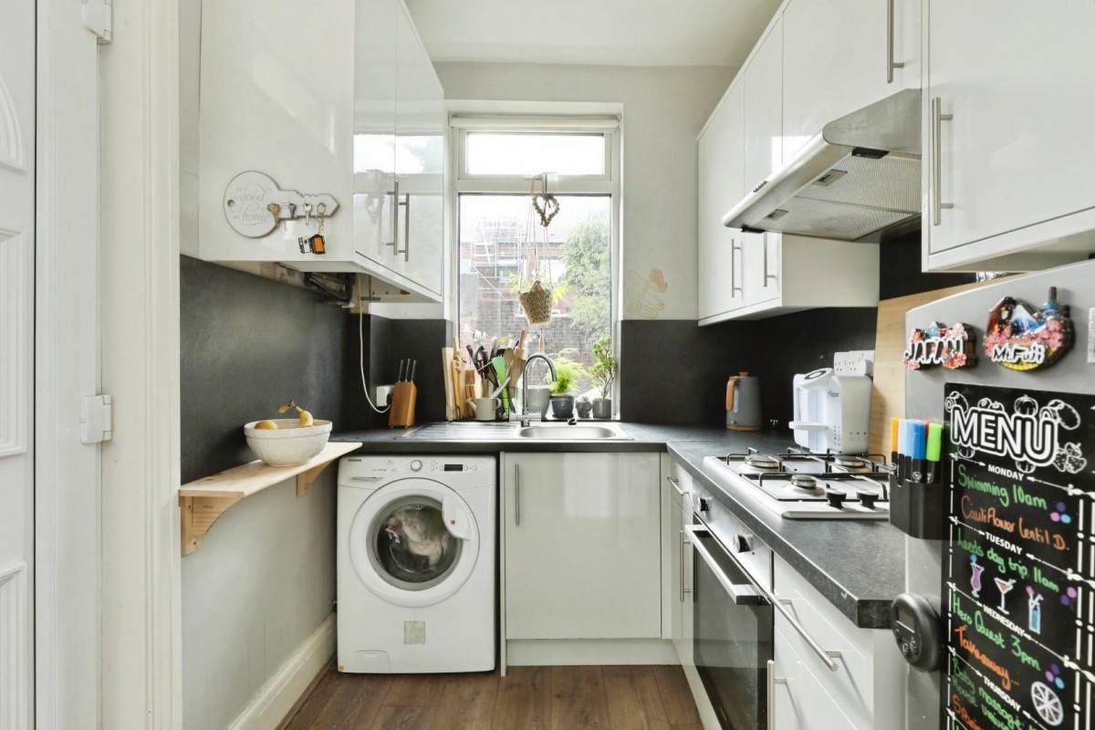 Olive Grove Road, Heeley, Sheffield, S2 3GD