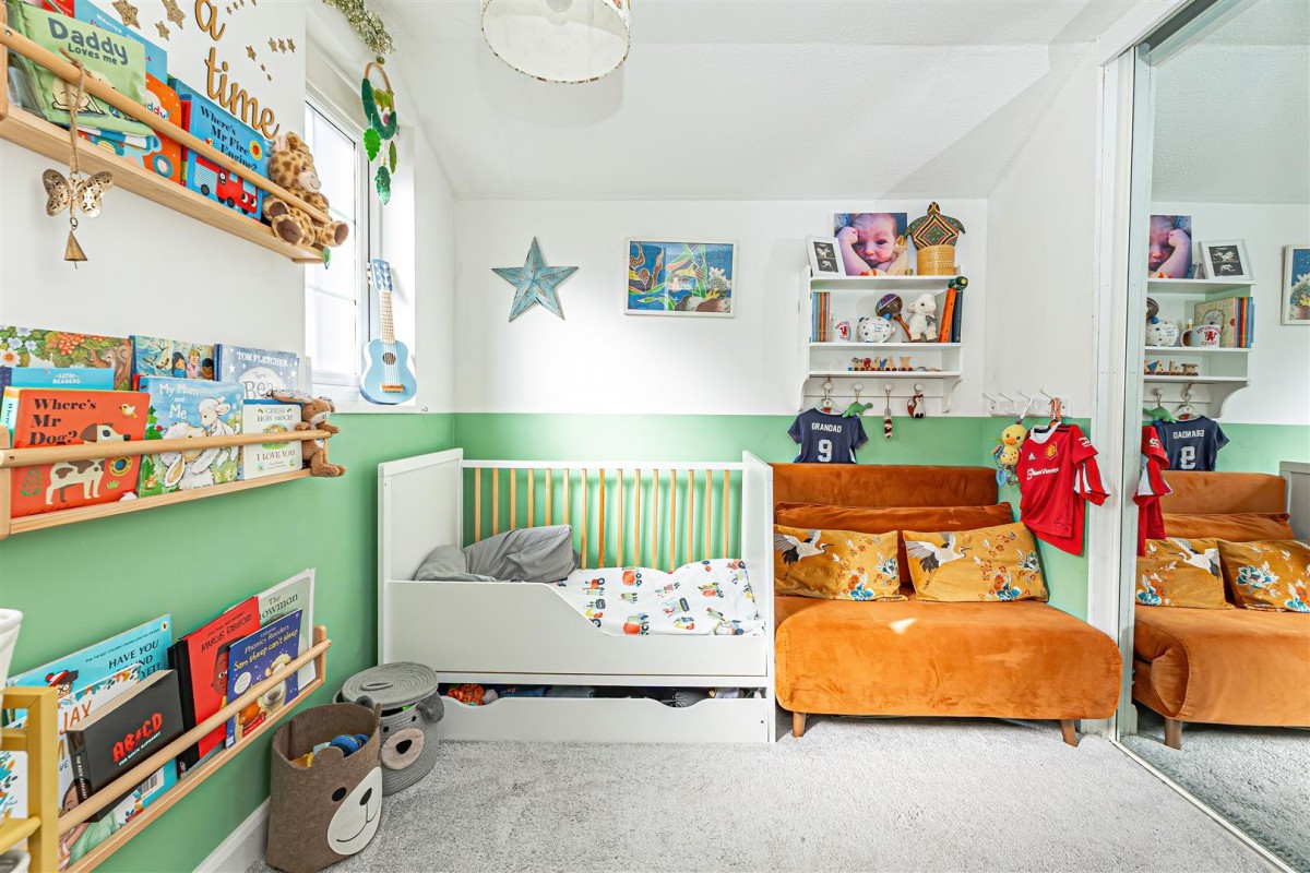 Parsonage Place, Tring