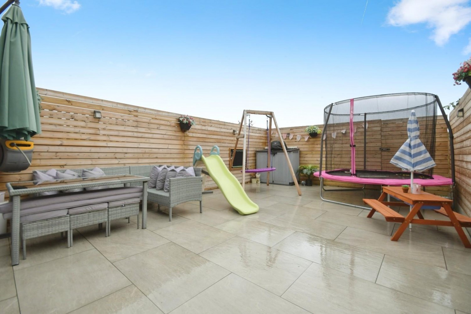 Frecheville Street, Staveley, Chesterfield, S43 3XF