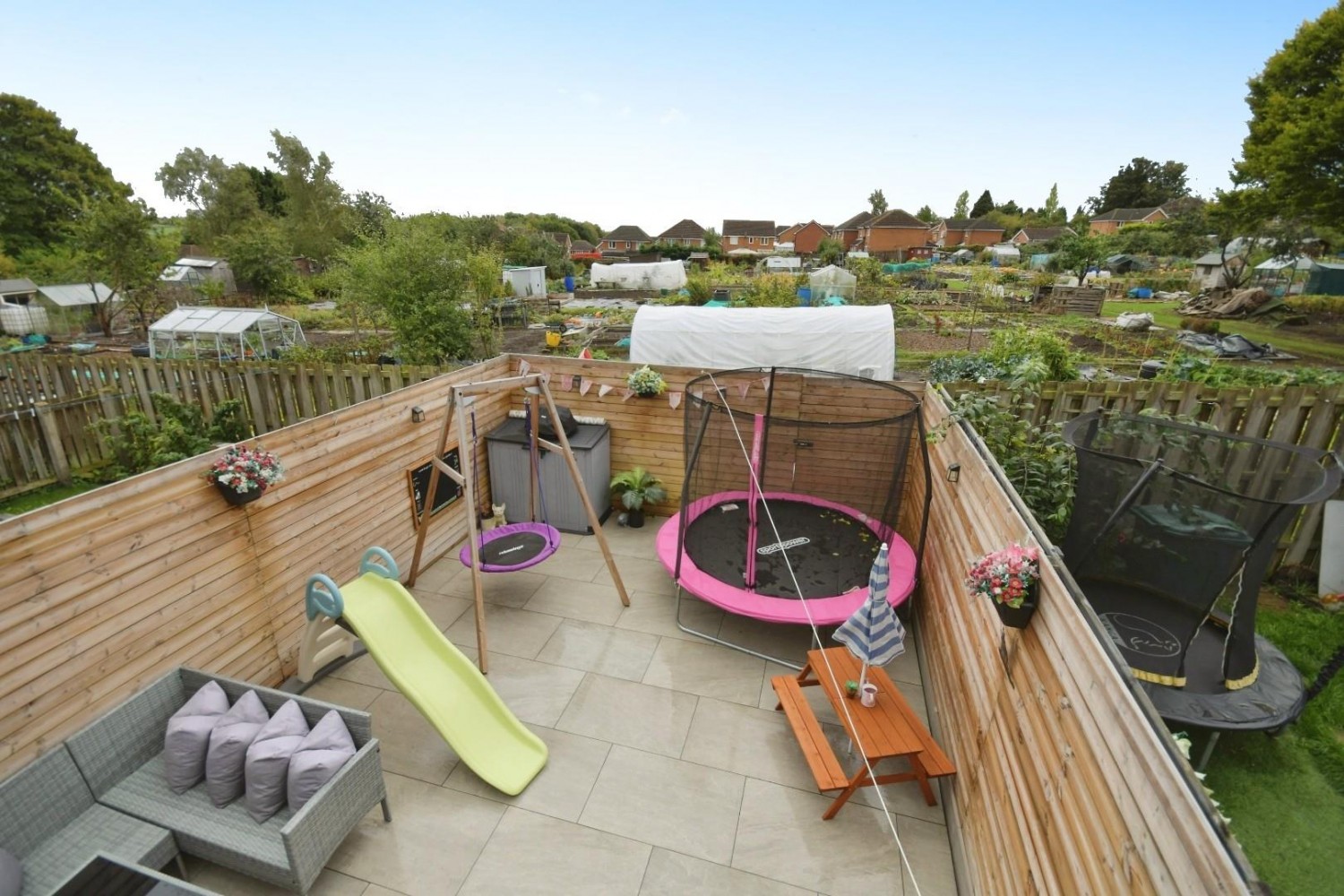 Frecheville Street, Staveley, Chesterfield, S43 3XF