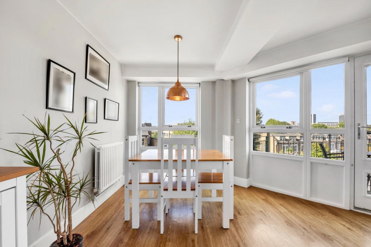Queens Drive, London, N4