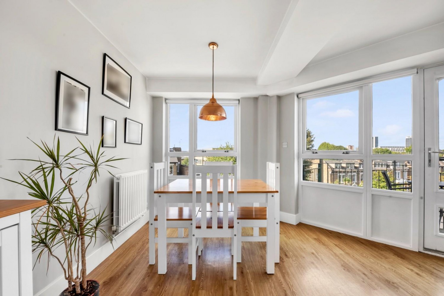 Queens Drive, London, N4