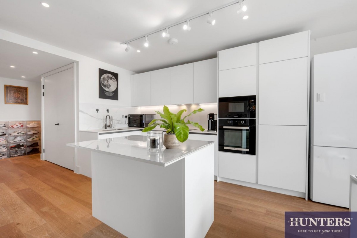 West Hampstead Central, West End Lane, London, NW6