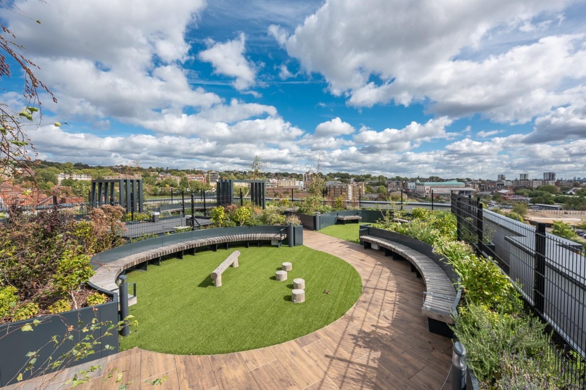 West Hampstead Central, West End Lane, London, NW6