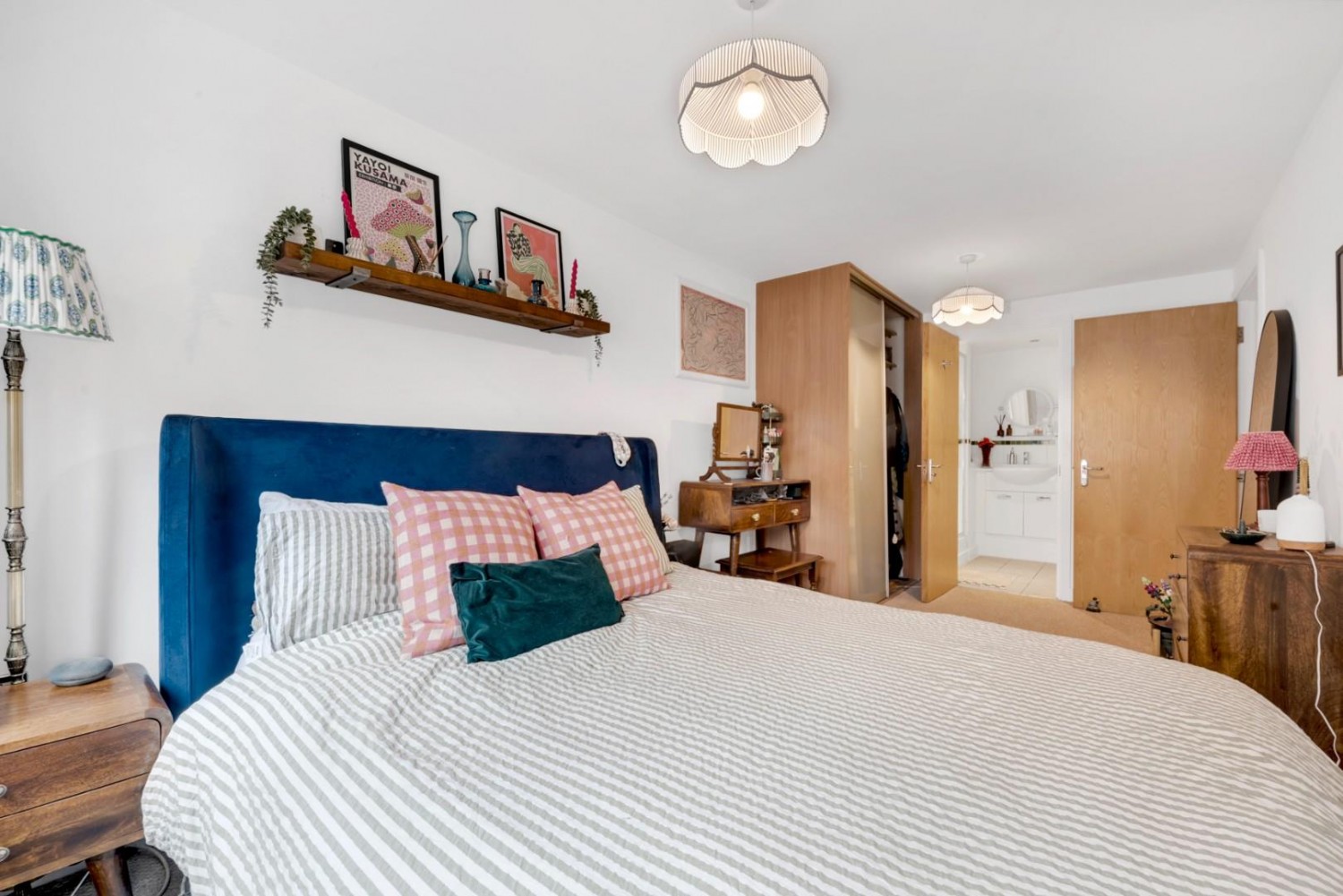 Defoe Road, London, N16