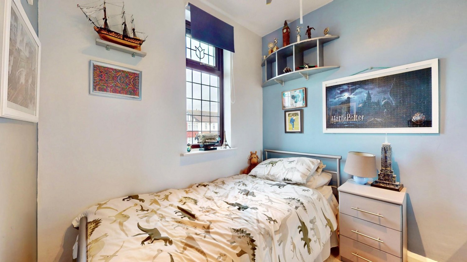 Coombewood Drive, Chadwell Heath, RM6