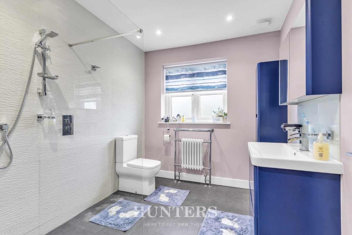 Worcester Road, Middleton, Manchester