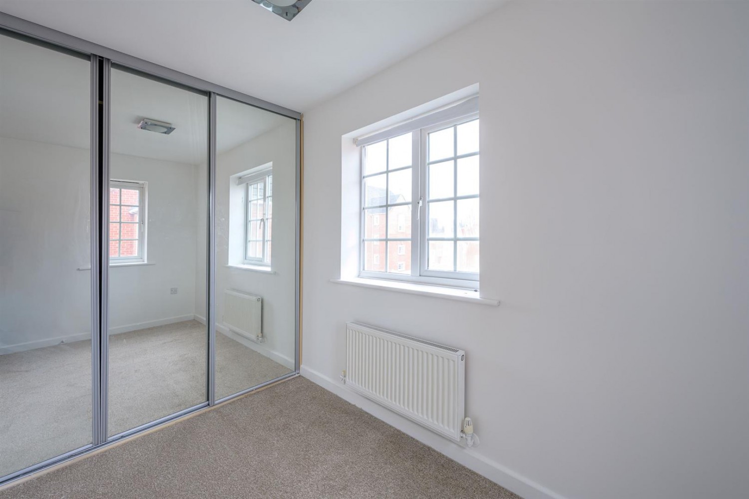 Columbus Ave , Brierley Hill, DY5 1TW