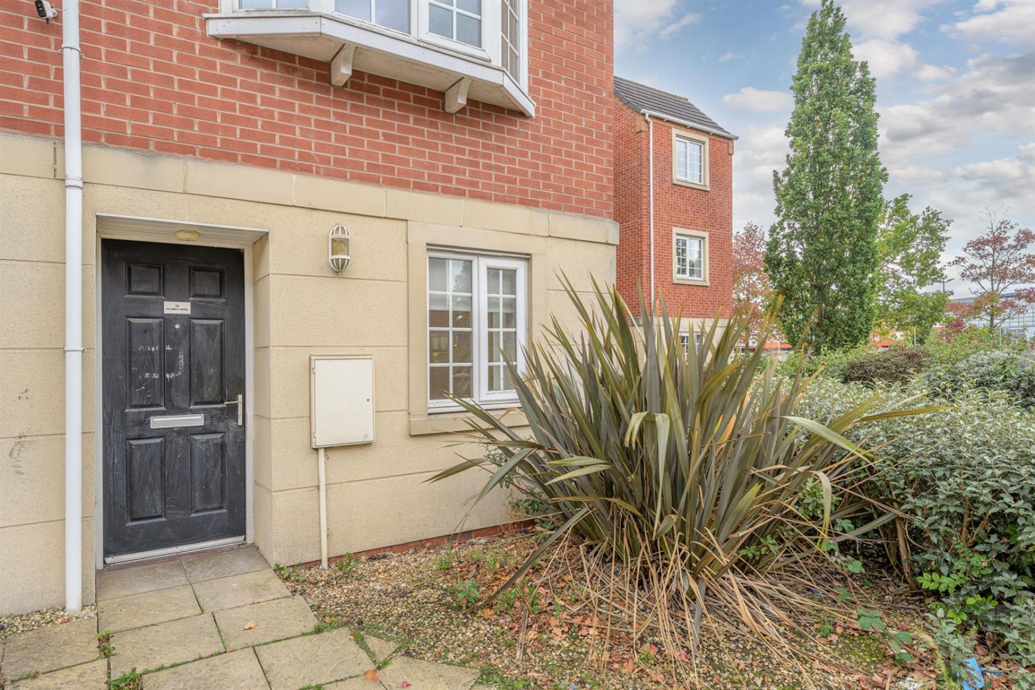 Columbus Ave , Brierley Hill, DY5 1TW