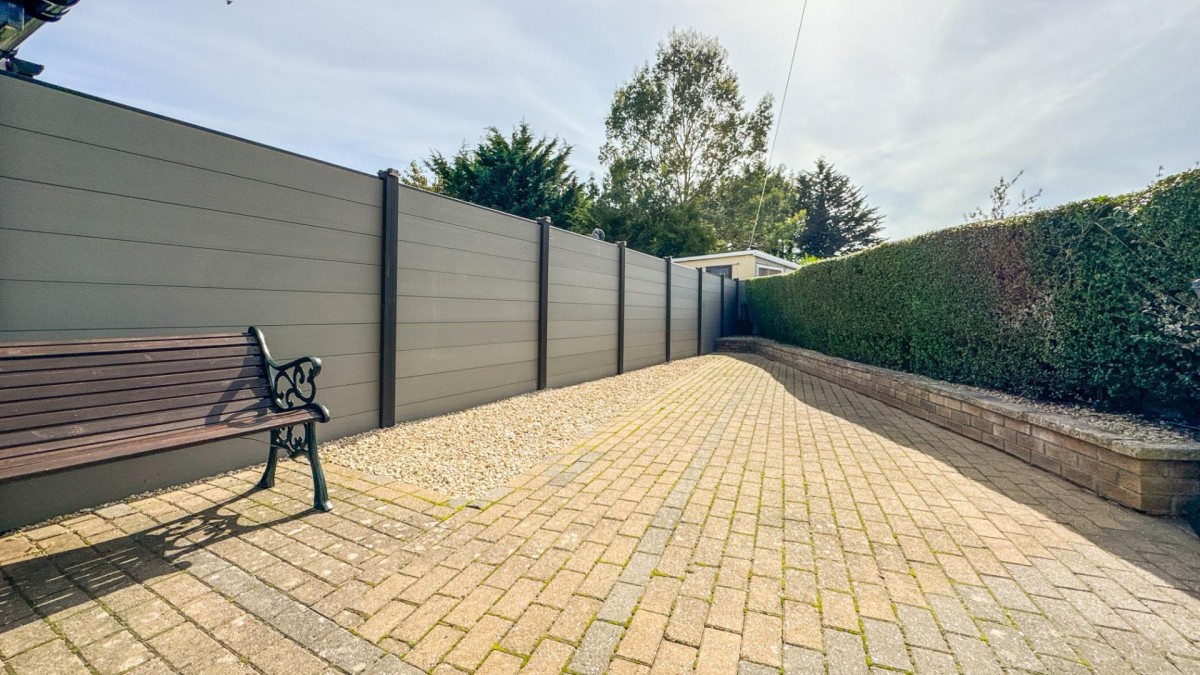 Marksbury Road, Bedminster, BS3 5LF