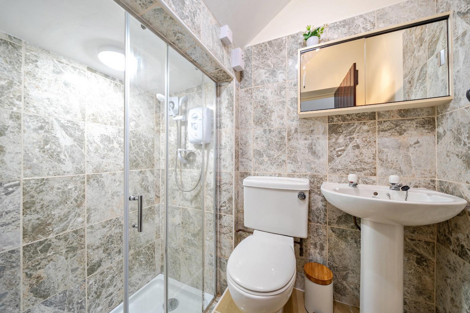 Fulletby, Horncastle, Lincs, LN9 6JY