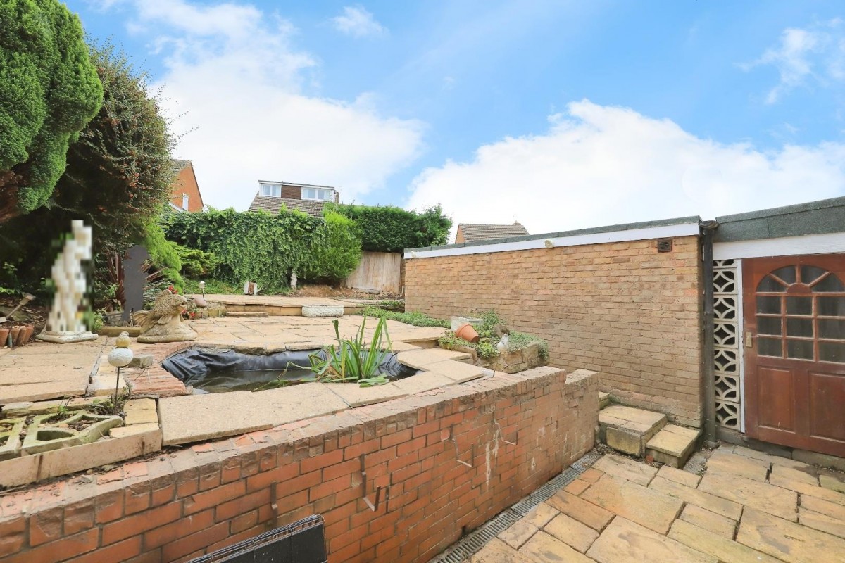 Addison Croft, Dudley