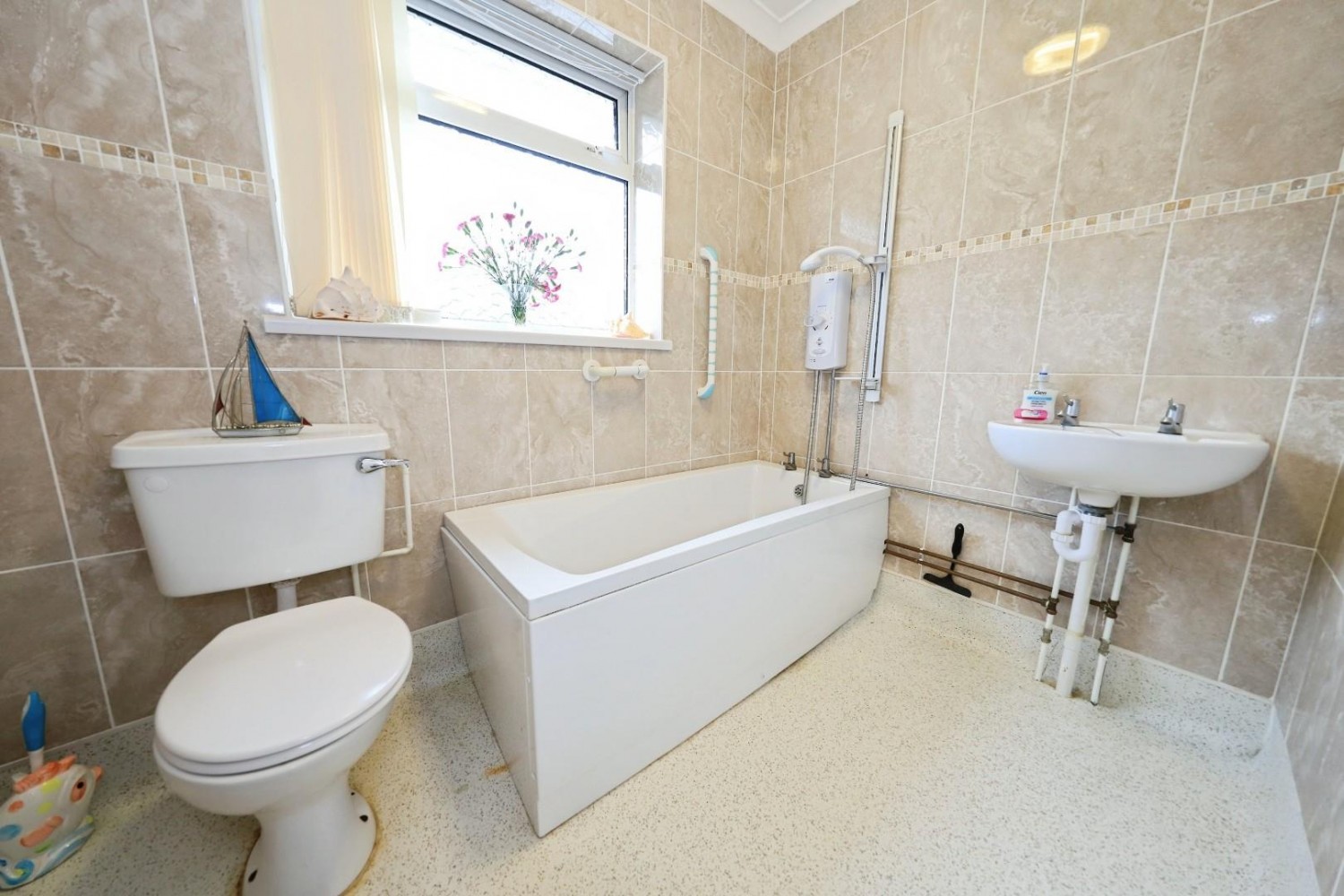 Addison Croft, Dudley