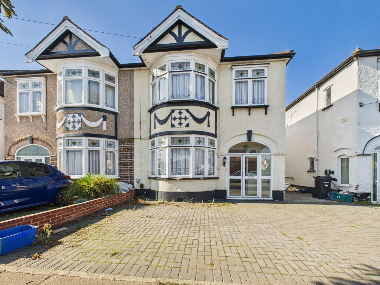 Rosedene Gardens, Ilford, IG2