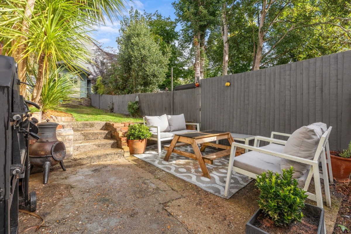 Station Road, Amersham, Buckinghamshire, HP7 0AH