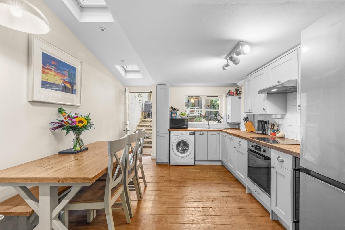 Station Road, Amersham, Buckinghamshire, HP7 0AH