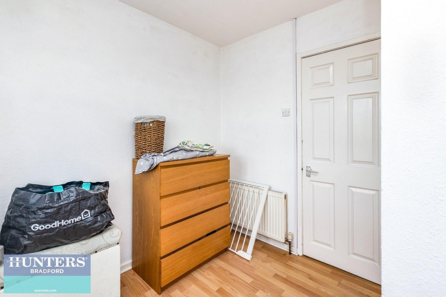 Farfield Avenue, Bradford, West Yorkshire, BD6 2HS