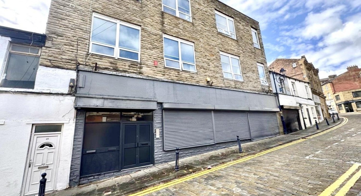 Daisy Hill, Dewsbury
