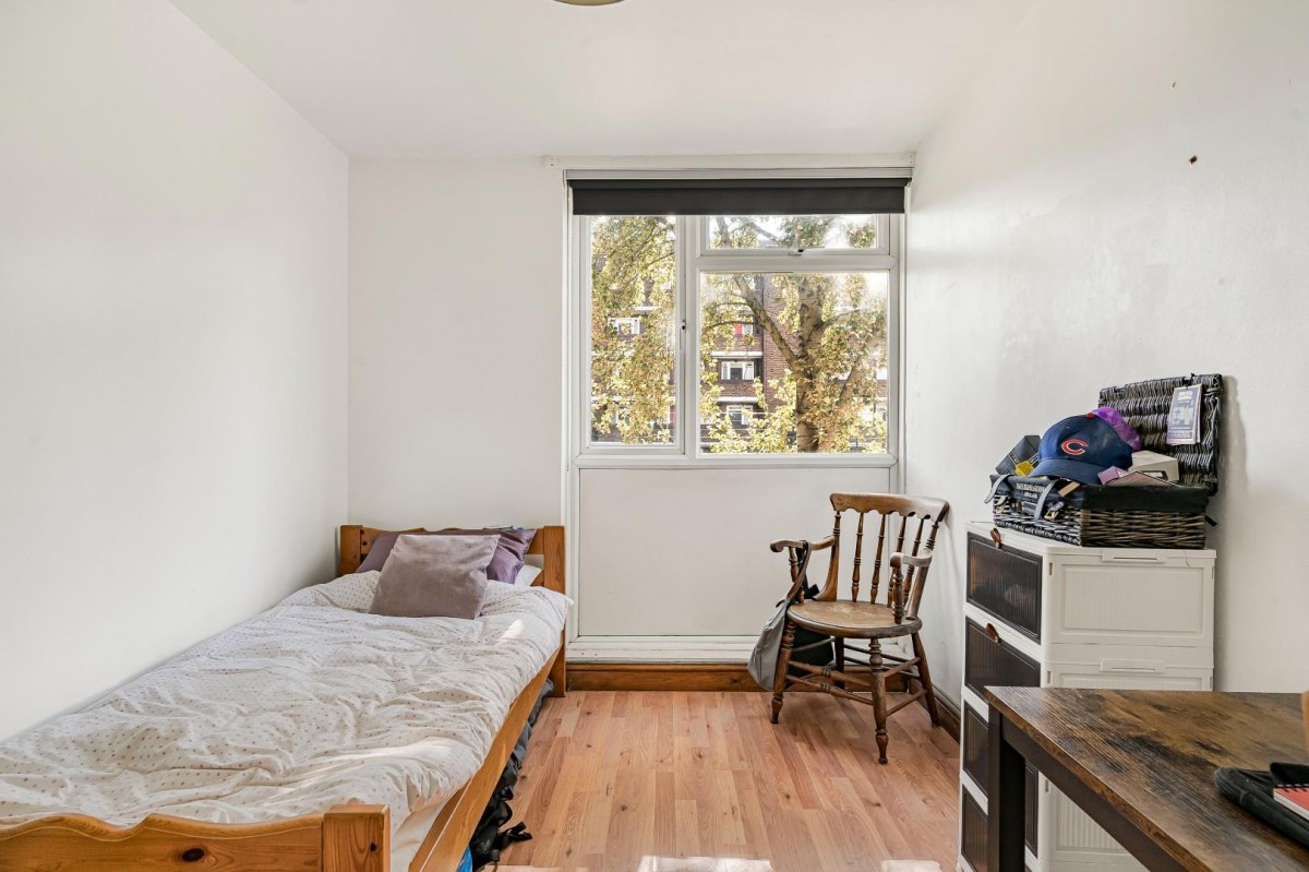 Flaxman Road, London, SE5