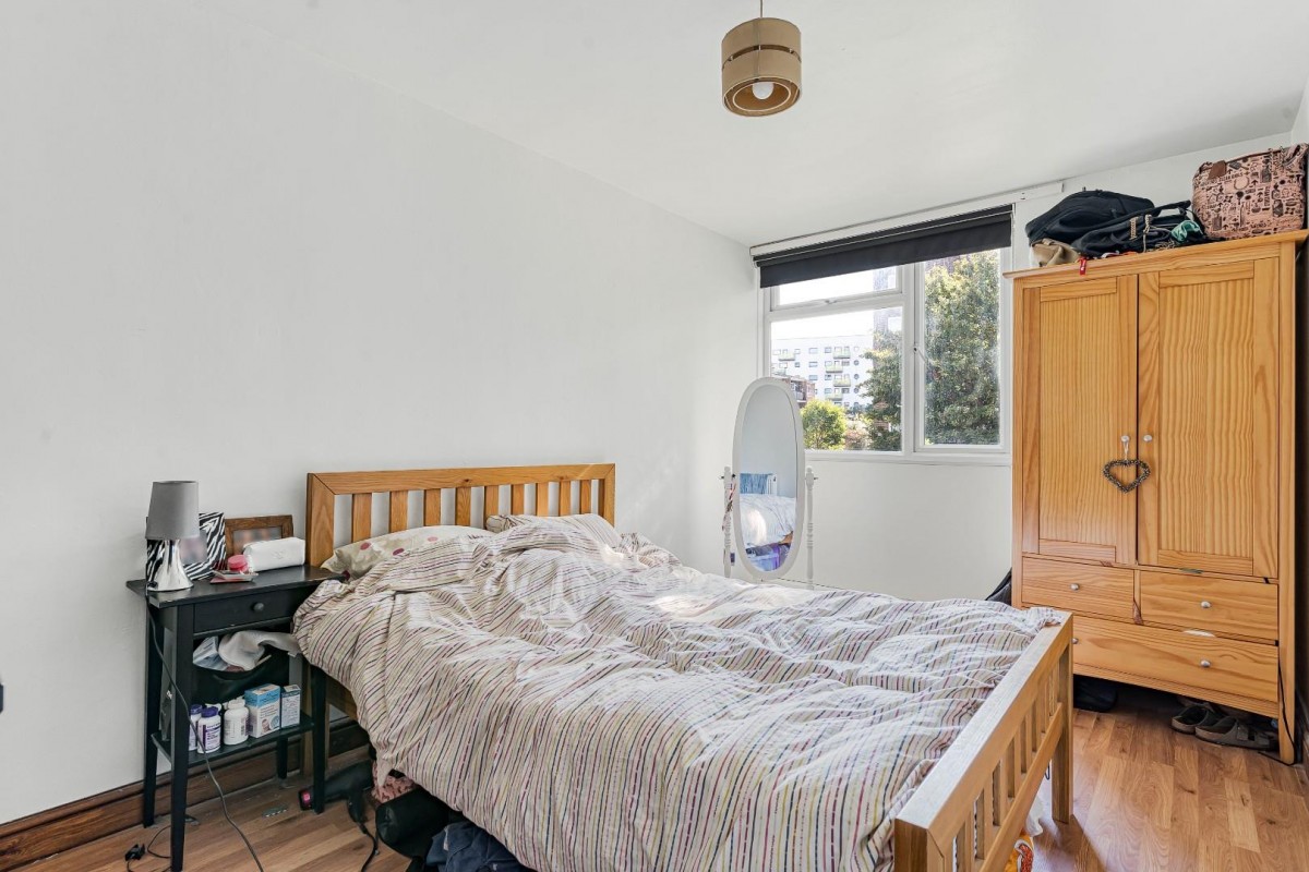 Flaxman Road, London, SE5