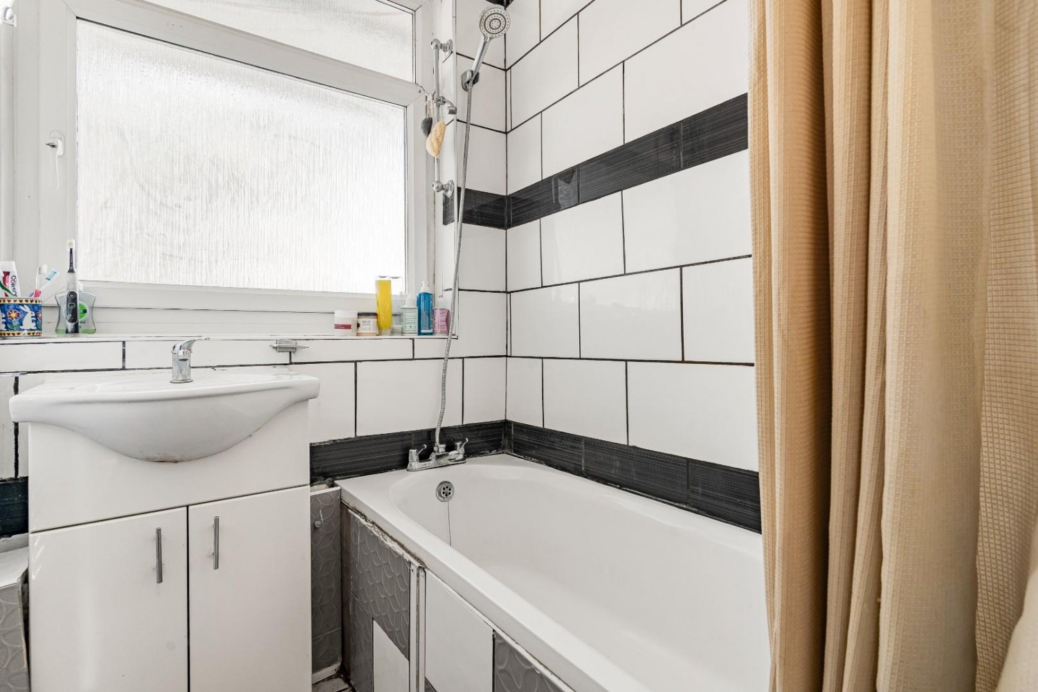 Flaxman Road, London, SE5