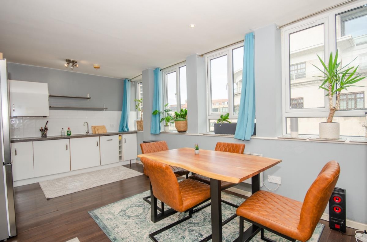 St Giles Court, Small Street, Bristol, Bristol