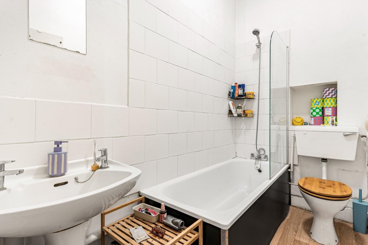 Coldharbour Lane, London, SE5