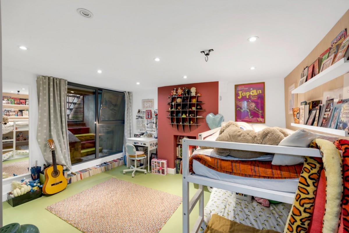 Kyverdale Road, London, N16