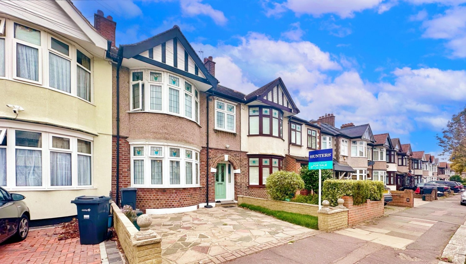 Galsworthy Avenue, Chadwell Heath, RM6
