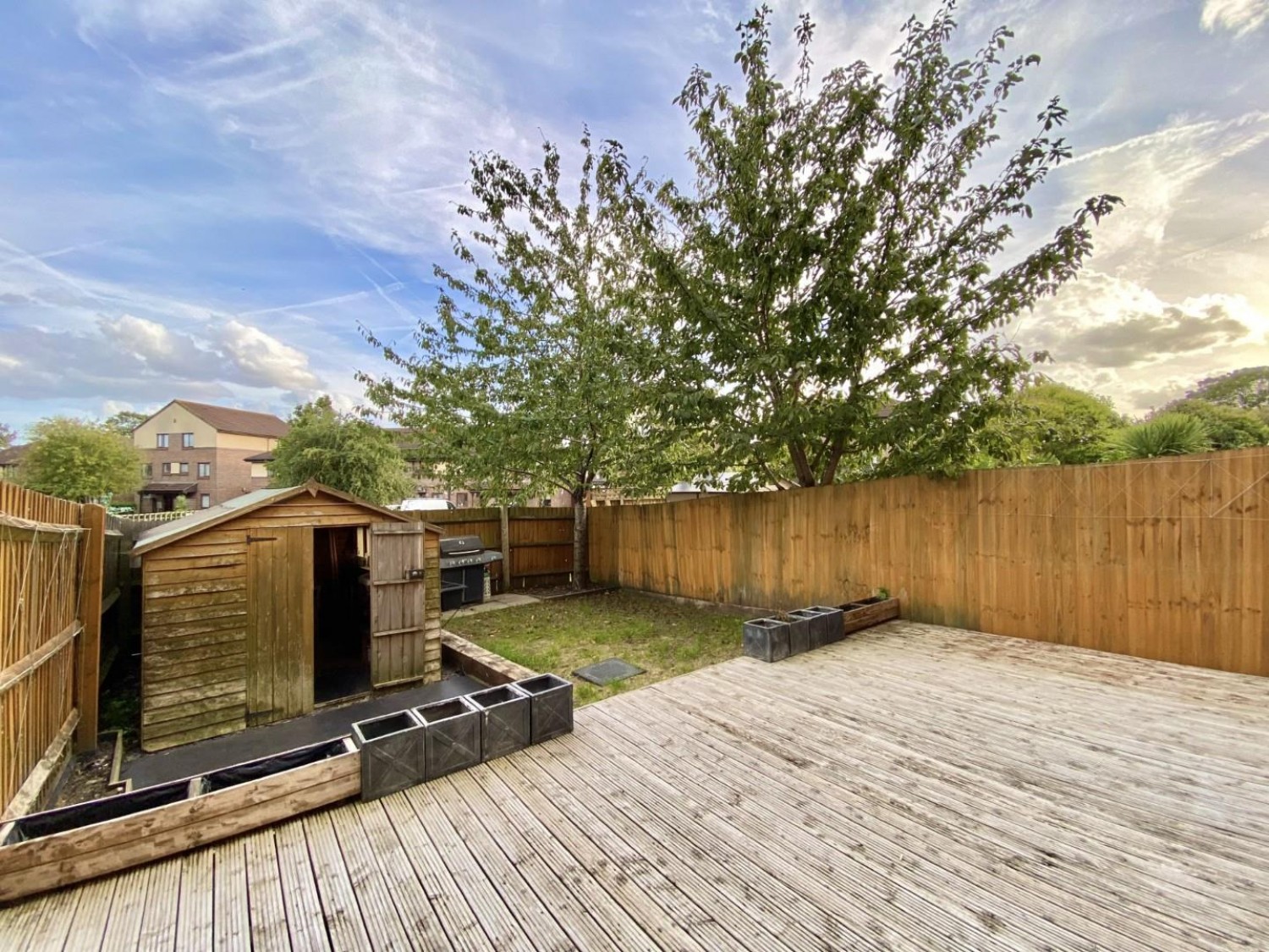 Varcoe Gardens, Hayes, UB3 2FJ