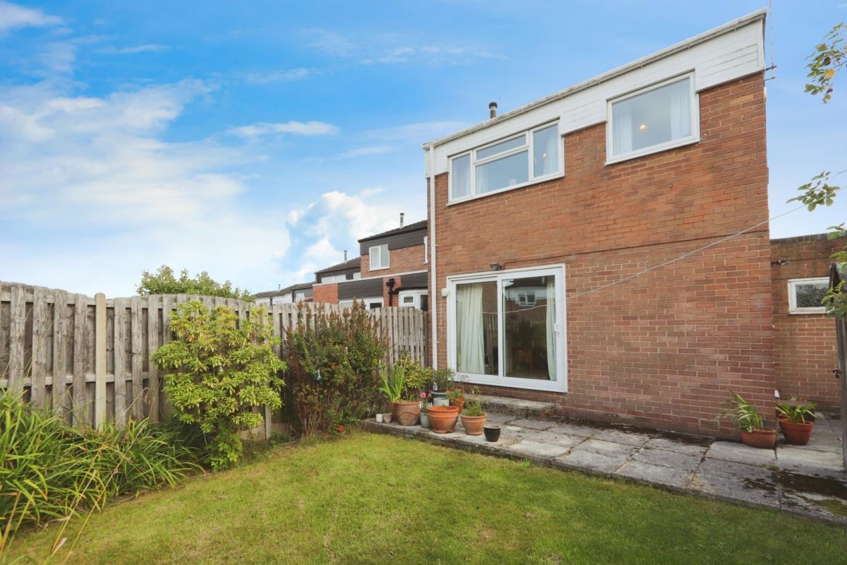 Chapel Road, Chapeltown, Sheffield