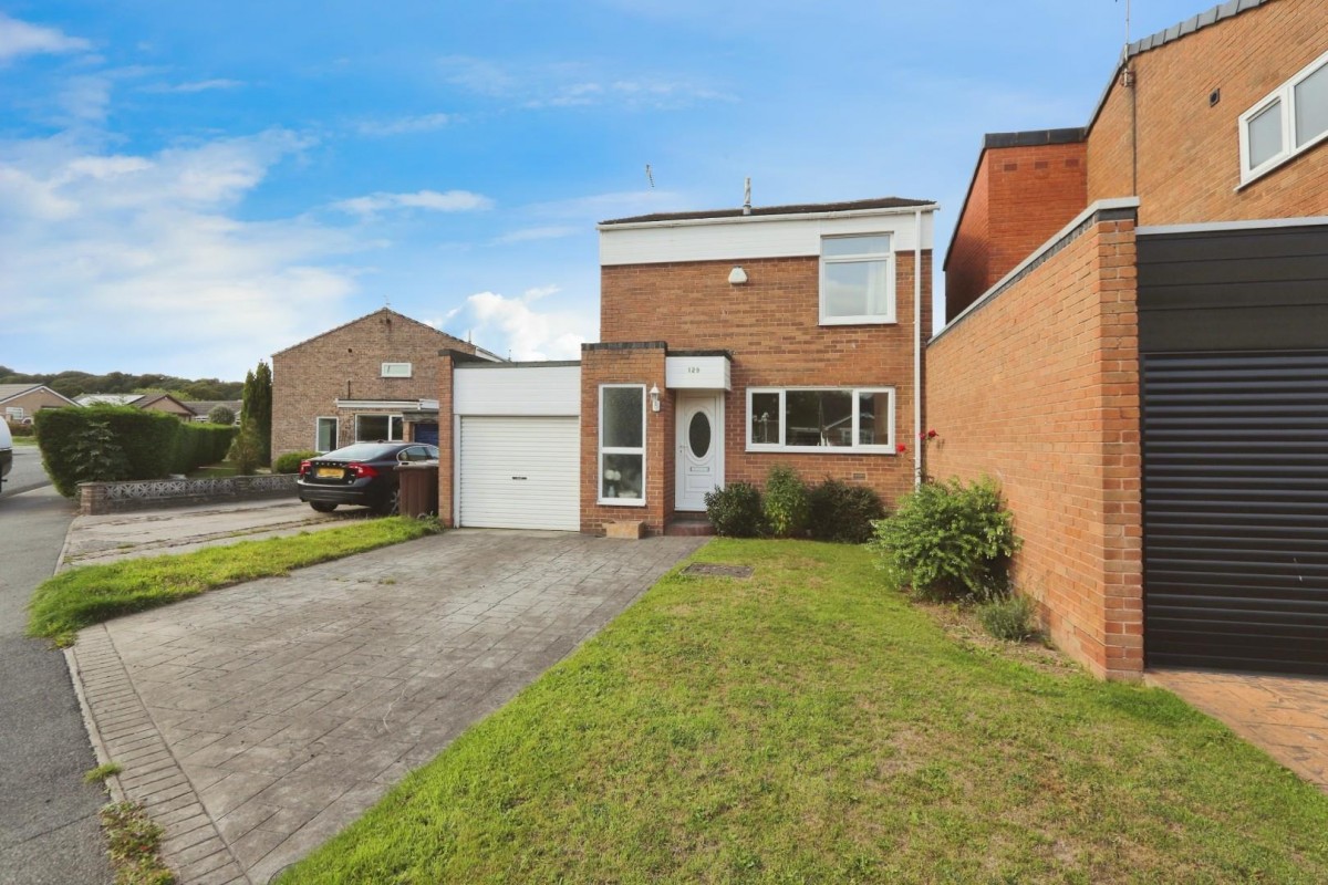 Chapel Road, Chapeltown, Sheffield