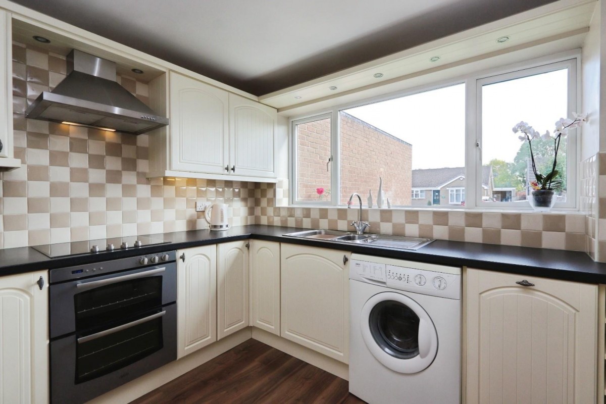 Chapel Road, Chapeltown, Sheffield