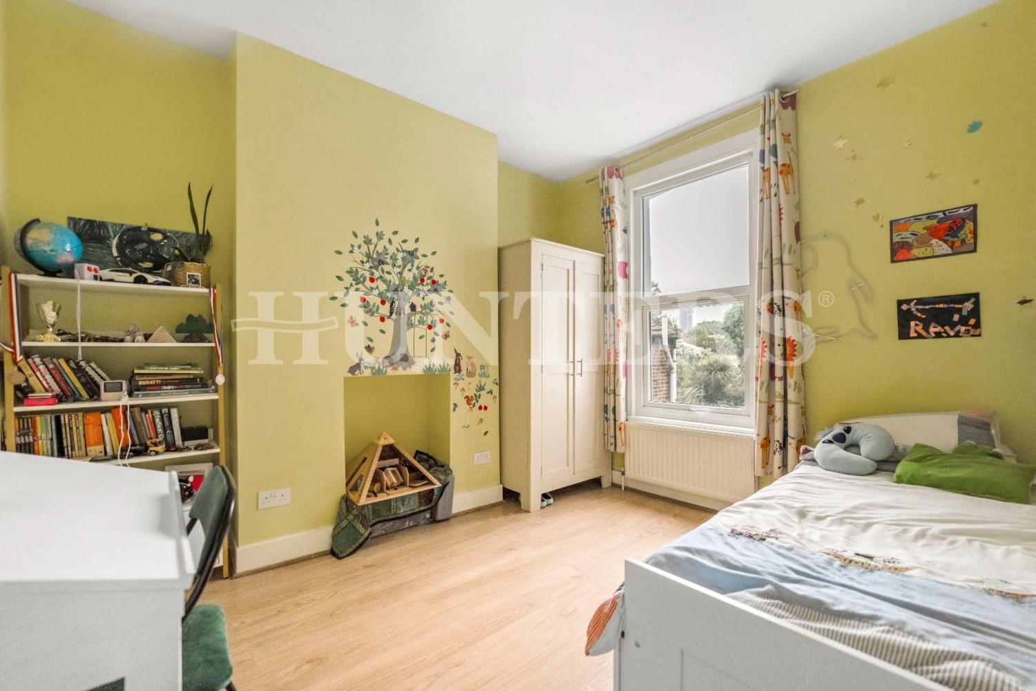 Beaconsfield Road, London, N15