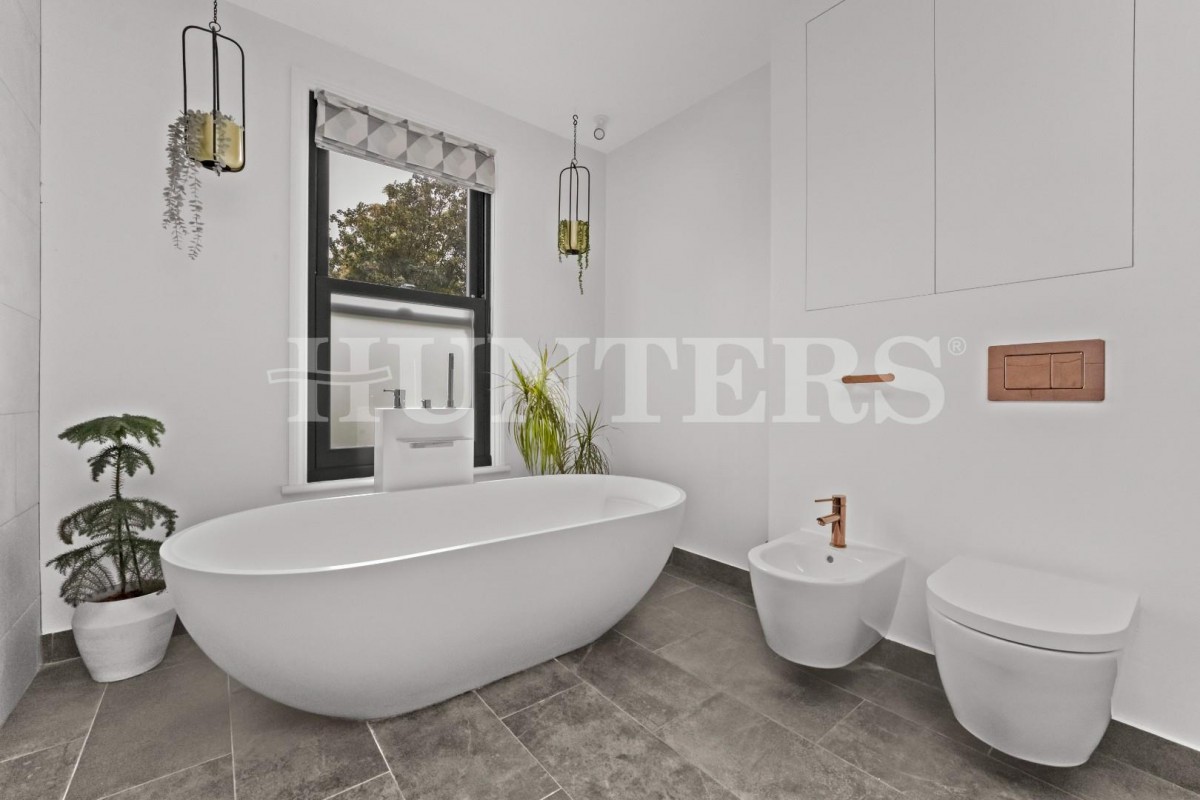 Beaconsfield Road, London, N15