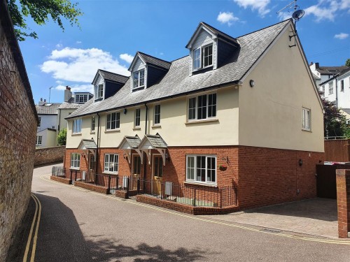 Colleton Grove, Exeter, EX2 4AW
