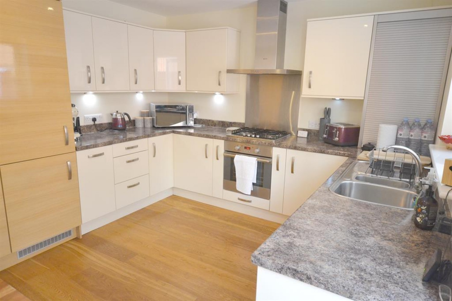 Colleton Grove, Exeter, EX2 4AW