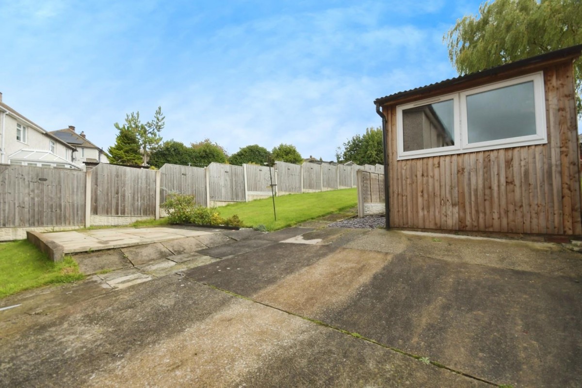 Derwent View, Mastin Moor, Chesterfield, S43 3BA