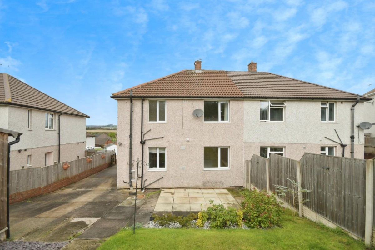 Derwent View, Mastin Moor, Chesterfield, S43 3BA
